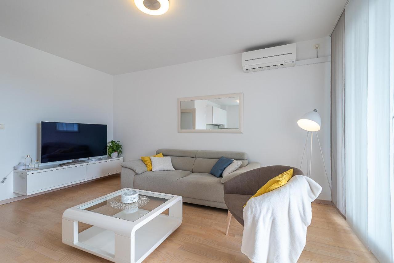 Apartman Marino Trogir Exterior foto